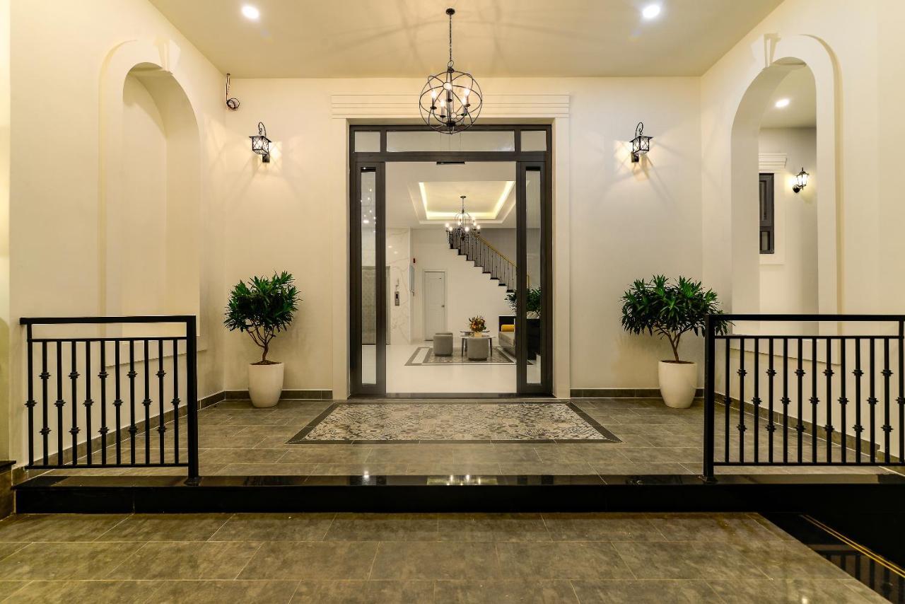 Cozrum Homes The Gallery Residence Thành Pho Ho Chí Minh Esterno foto