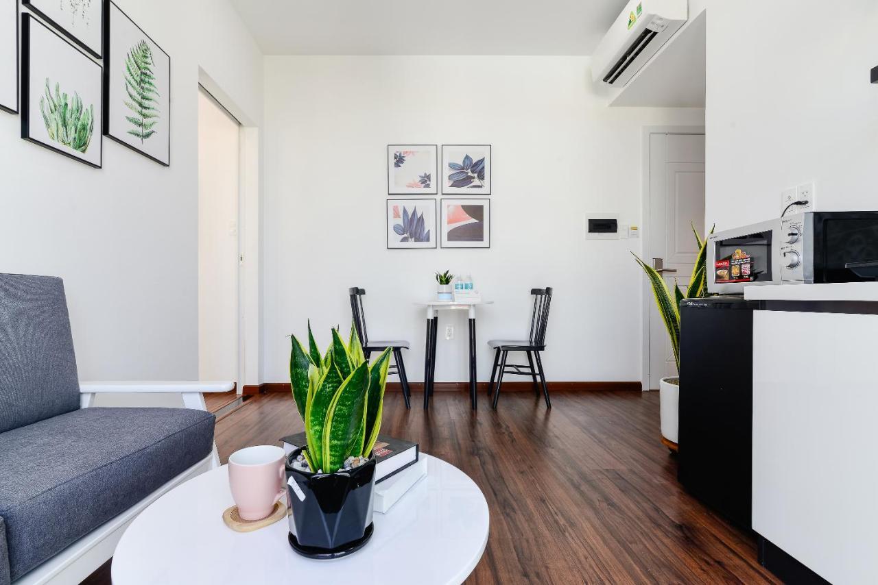Cozrum Homes The Gallery Residence Thành Pho Ho Chí Minh Esterno foto