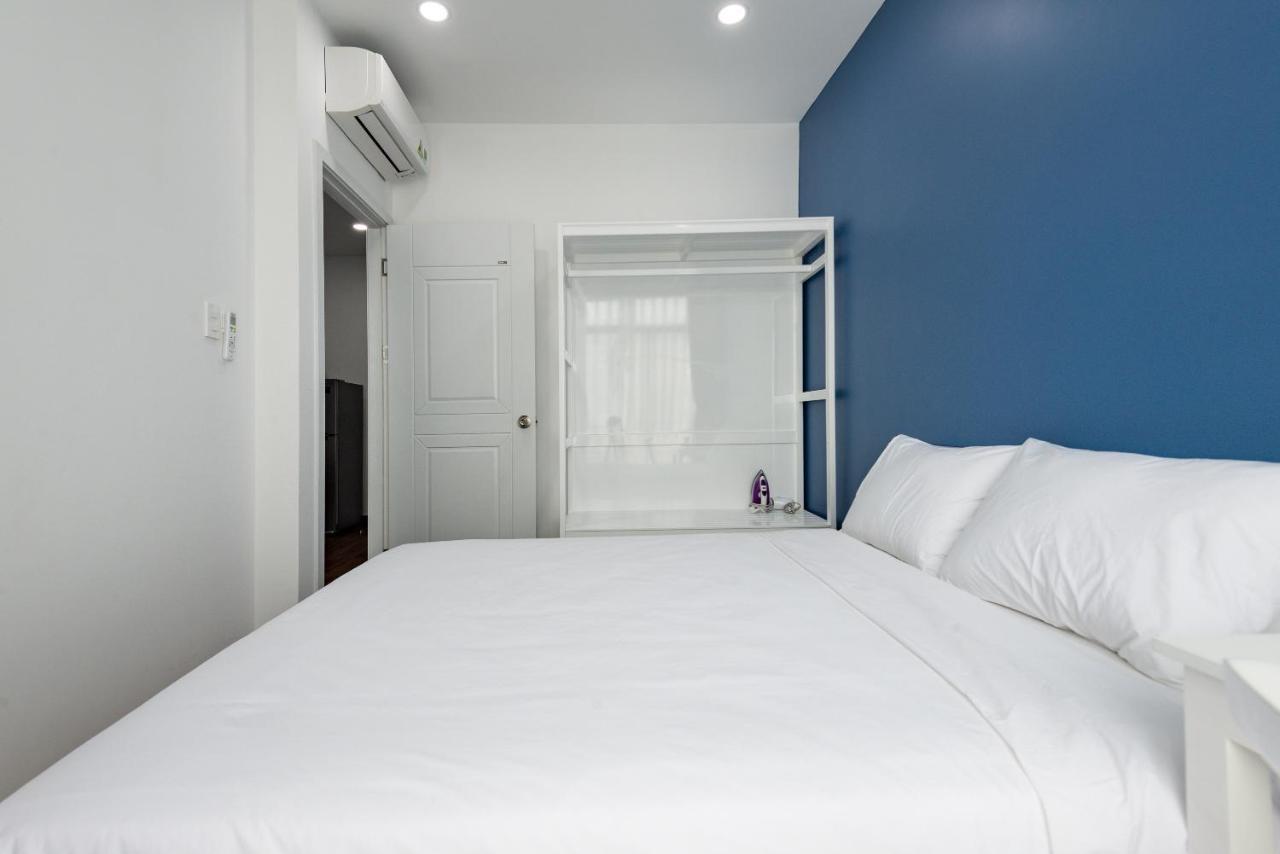 Cozrum Homes The Gallery Residence Thành Pho Ho Chí Minh Esterno foto