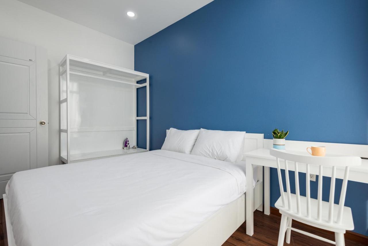 Cozrum Homes The Gallery Residence Thành Pho Ho Chí Minh Esterno foto