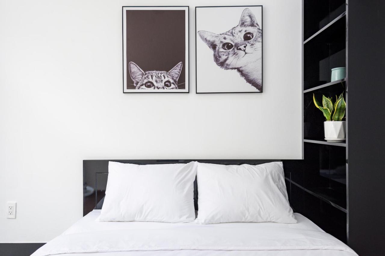 Cozrum Homes The Gallery Residence Thành Pho Ho Chí Minh Esterno foto