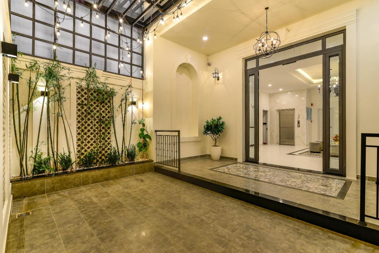 Cozrum Homes The Gallery Residence Thành Pho Ho Chí Minh Esterno foto