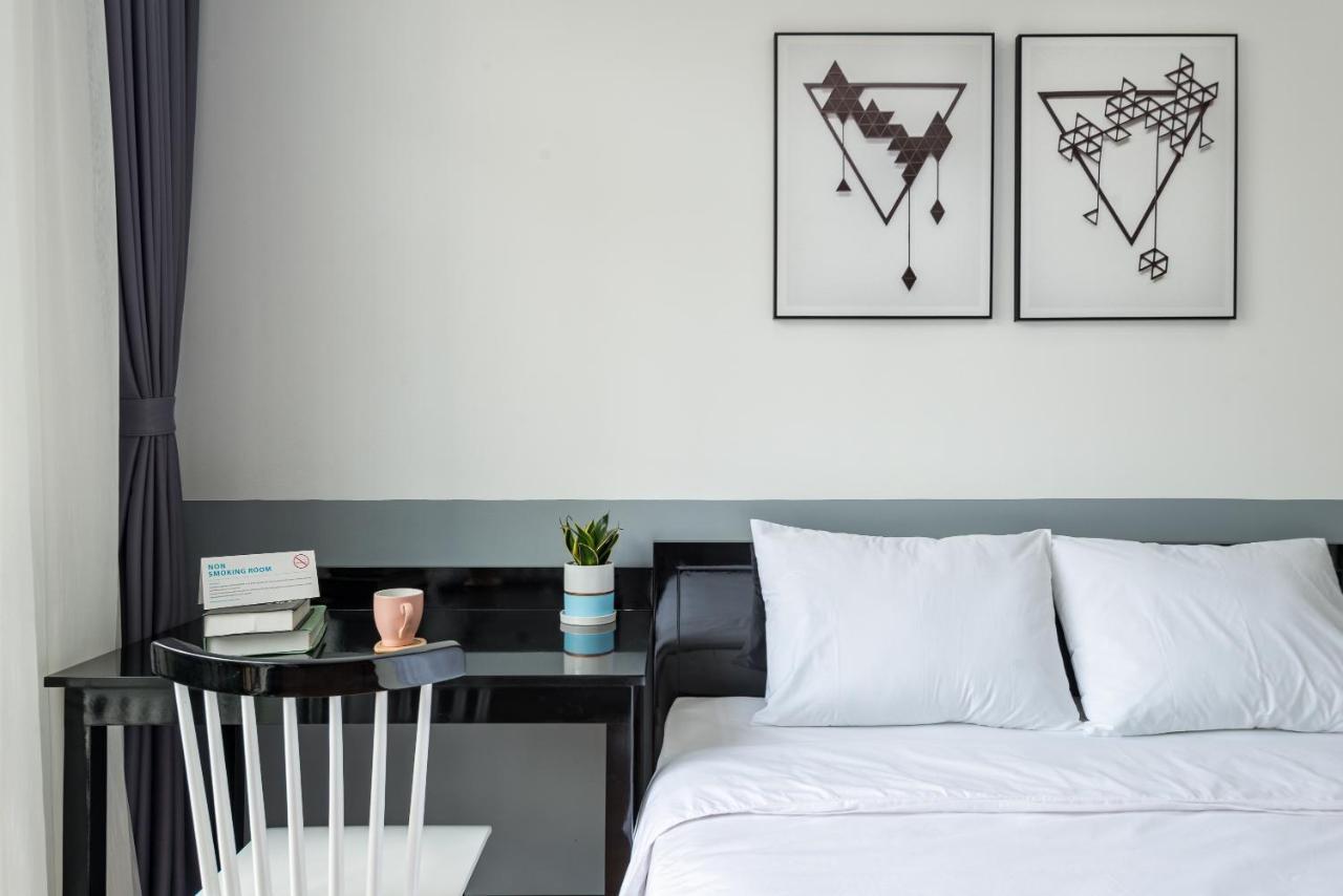 Cozrum Homes The Gallery Residence Thành Pho Ho Chí Minh Esterno foto