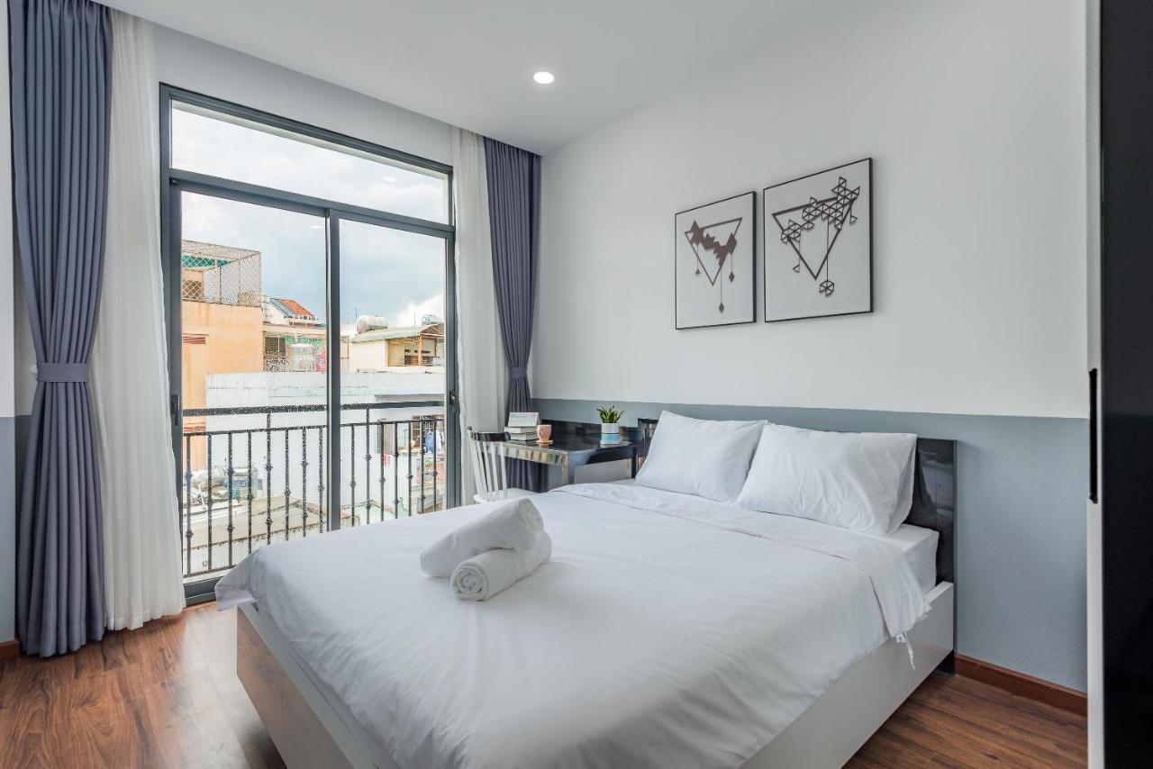 Cozrum Homes The Gallery Residence Thành Pho Ho Chí Minh Esterno foto